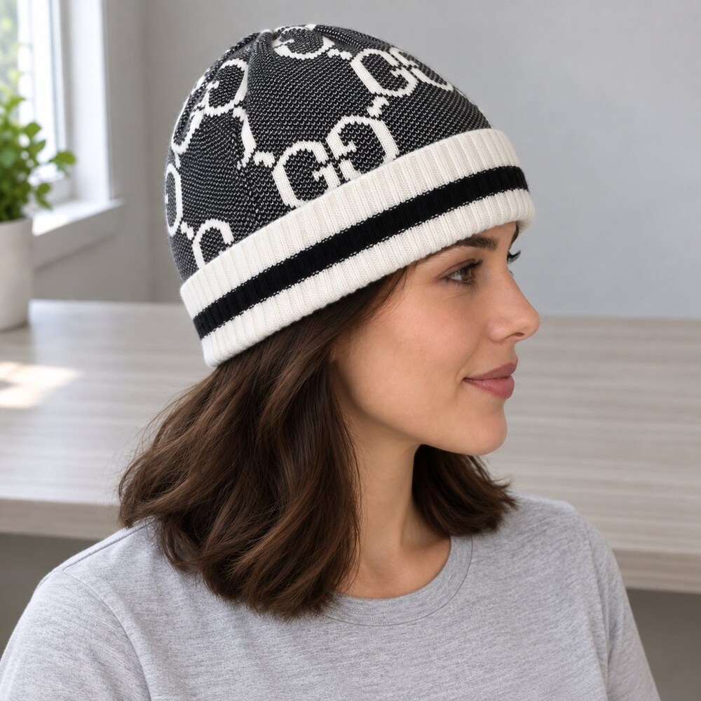 Gucci Black & Ivory GG Knit Beanie - Picture 3 of 6